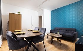 Charmstay Shepherds Bush