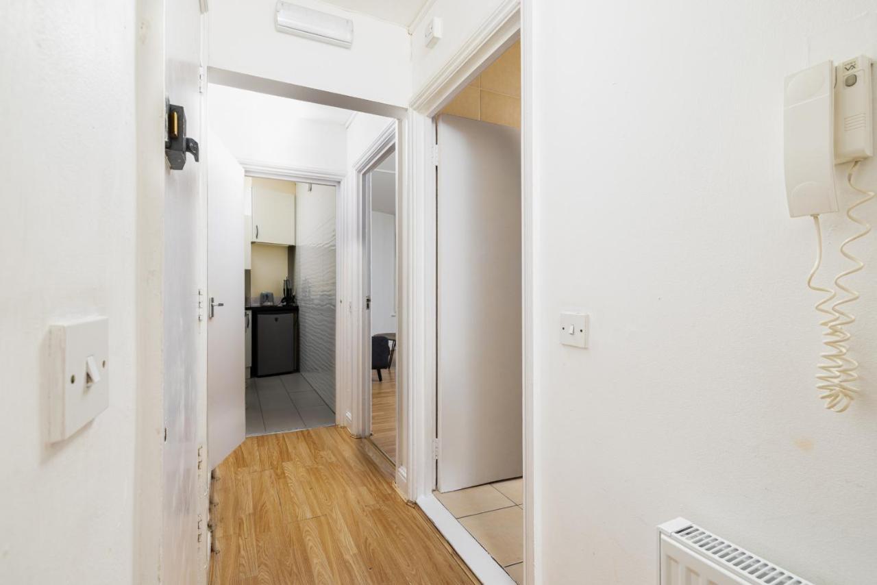Charmstay Shepherds Bush London Exterior foto
